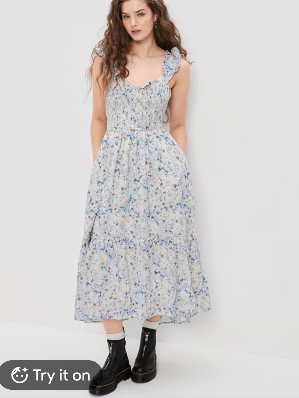 Smocked Floral Midi Dress in Light Blue American Eagle